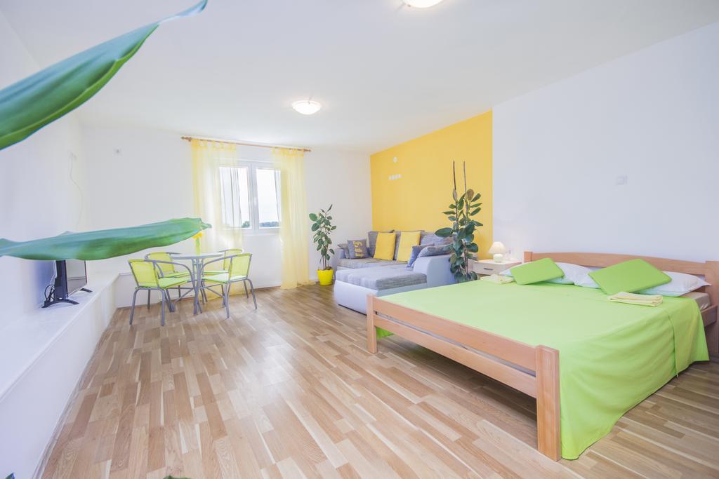Pula Istria Apartments Екстериор снимка
