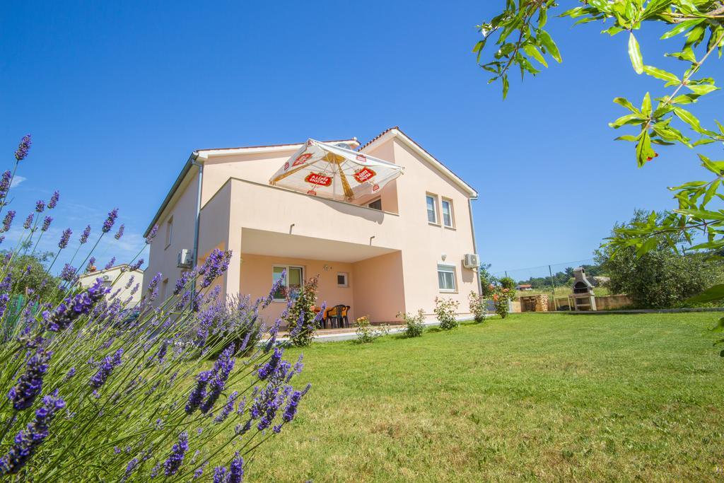 Pula Istria Apartments Екстериор снимка